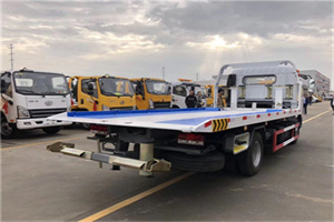 港口汽车救援补胎