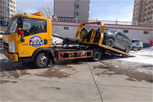 港口救援拖车费用怎么算